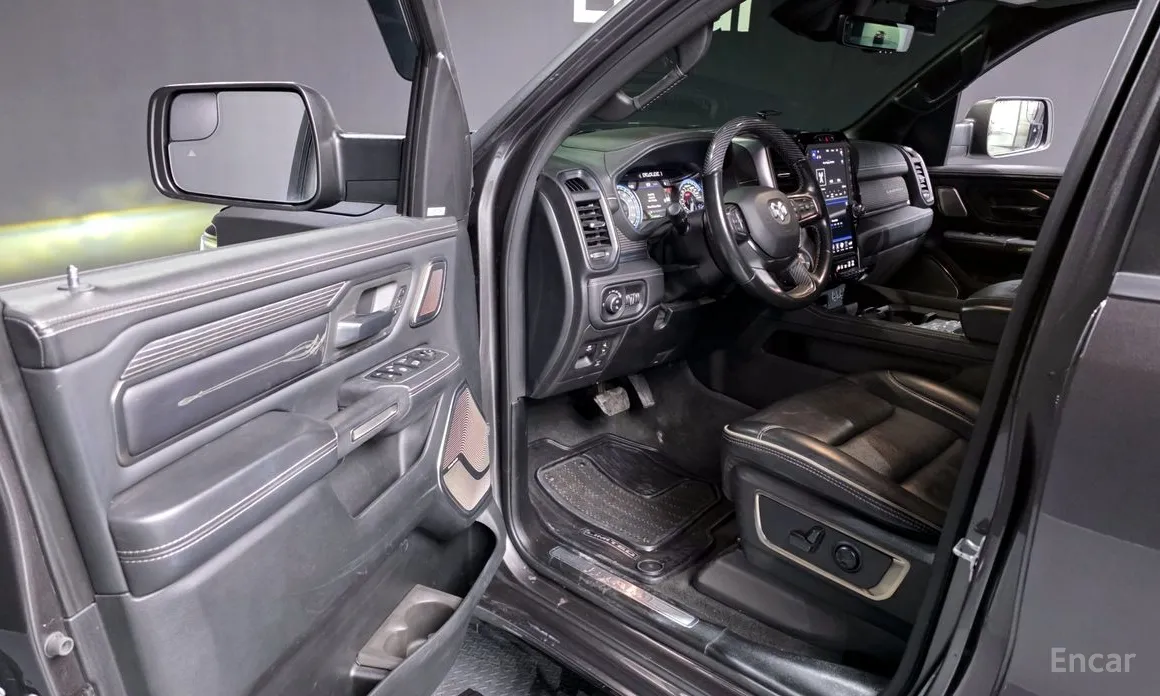 Фото 17 - Dodge Ram Pickup