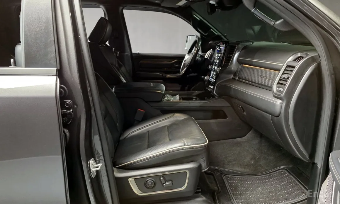 Фото 18 - Dodge Ram Pickup