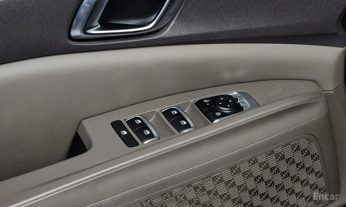 Фото 13 - Kia Carnival