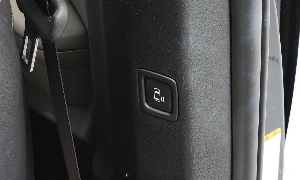 Фото 19 - Kia Carnival