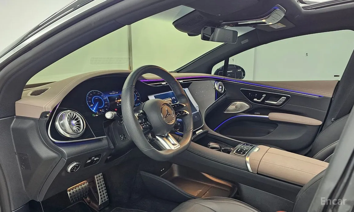 Фото 9 - Mercedes-Benz EQS