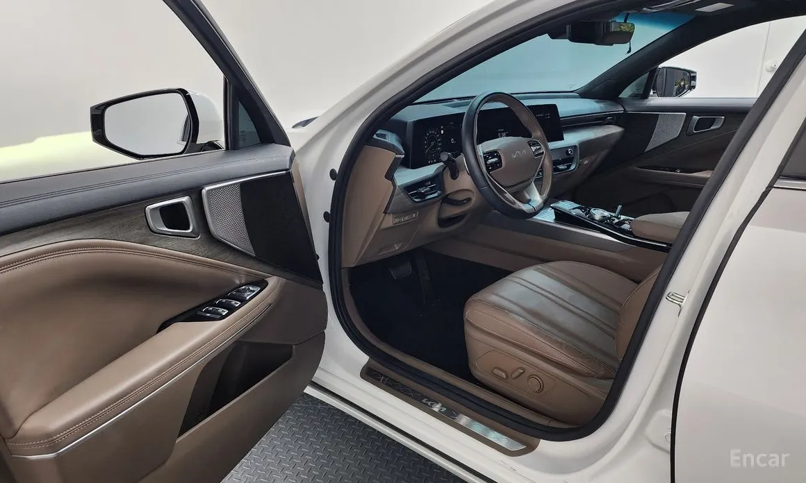 Фото 10 - Kia K8