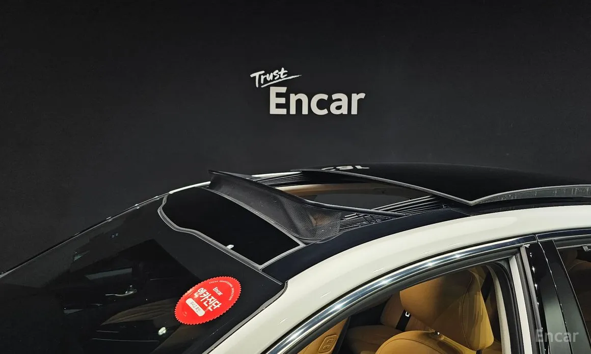 Фото 18 - Kia K7