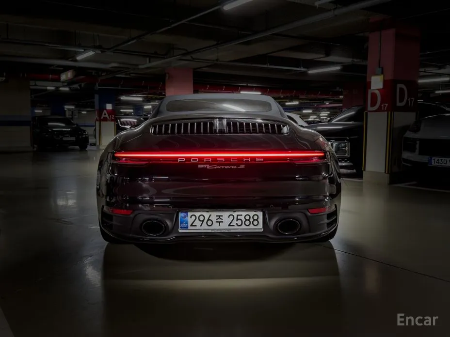 Фото 4 - Porsche 911