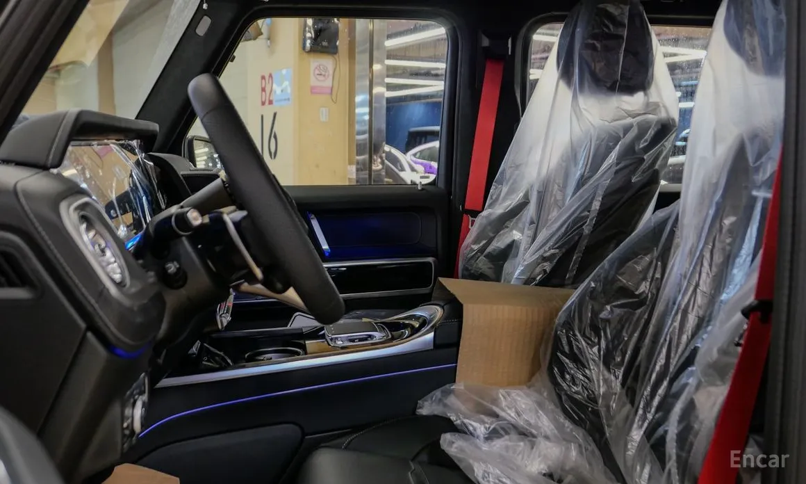 Фото 6 - Mercedes-Benz G-Class