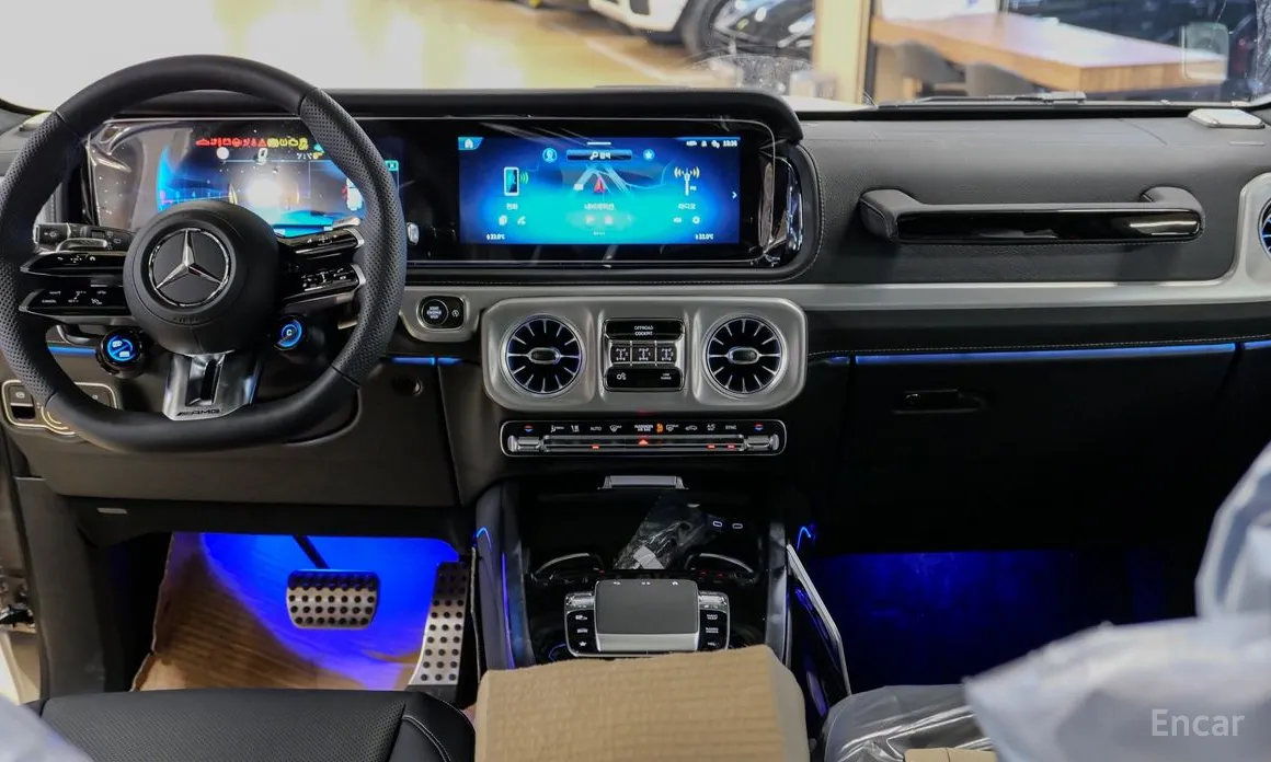 Фото 8 - Mercedes-Benz G-Class