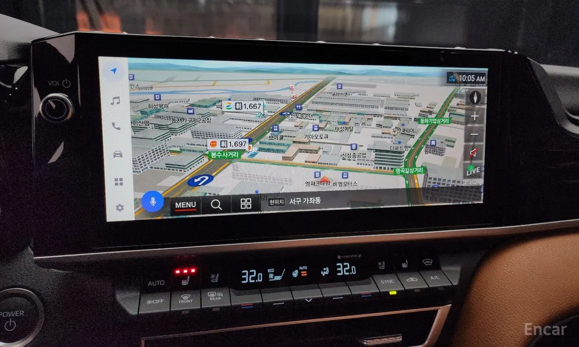 Фото 14 - Toyota Camry