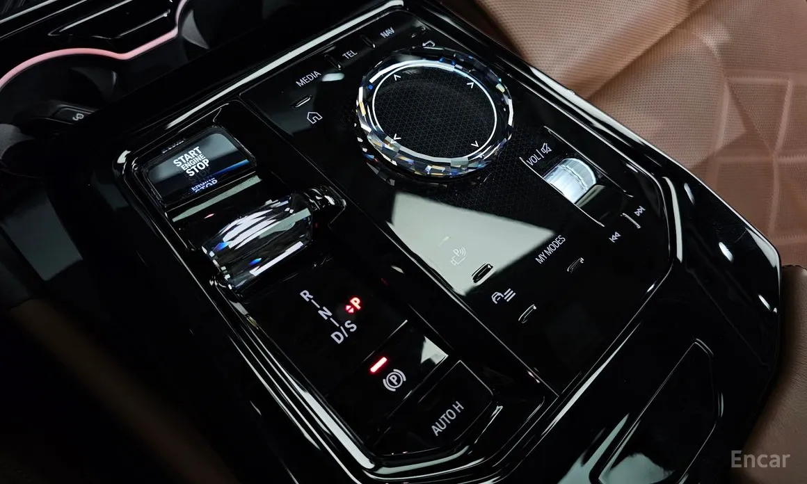 Фото 9 - BMW 5 Series