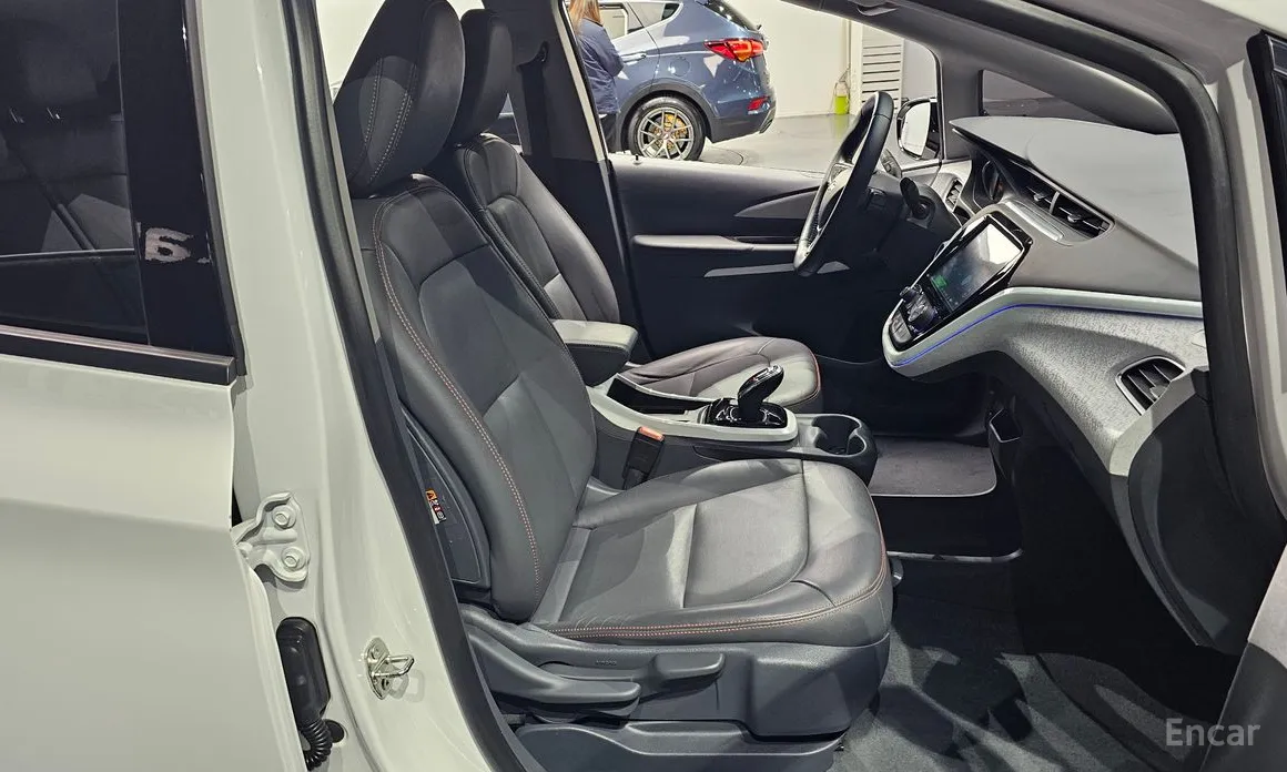 Фото 10 - Chevrolet Bolt EV