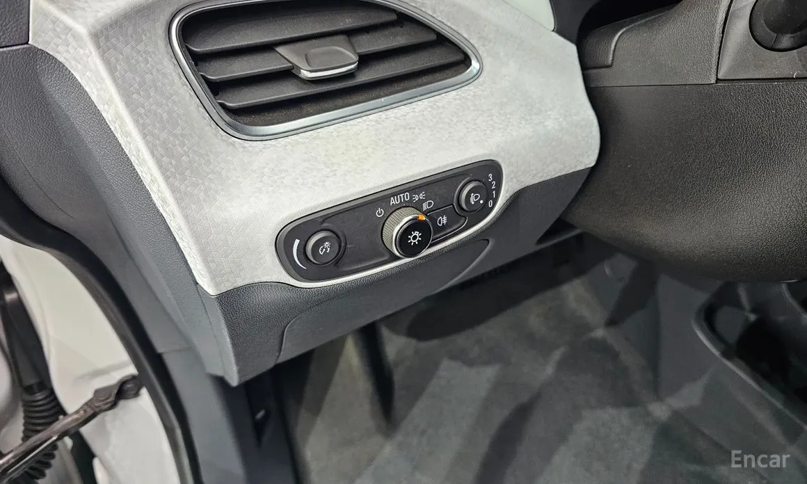 Фото 15 - Chevrolet Bolt EV