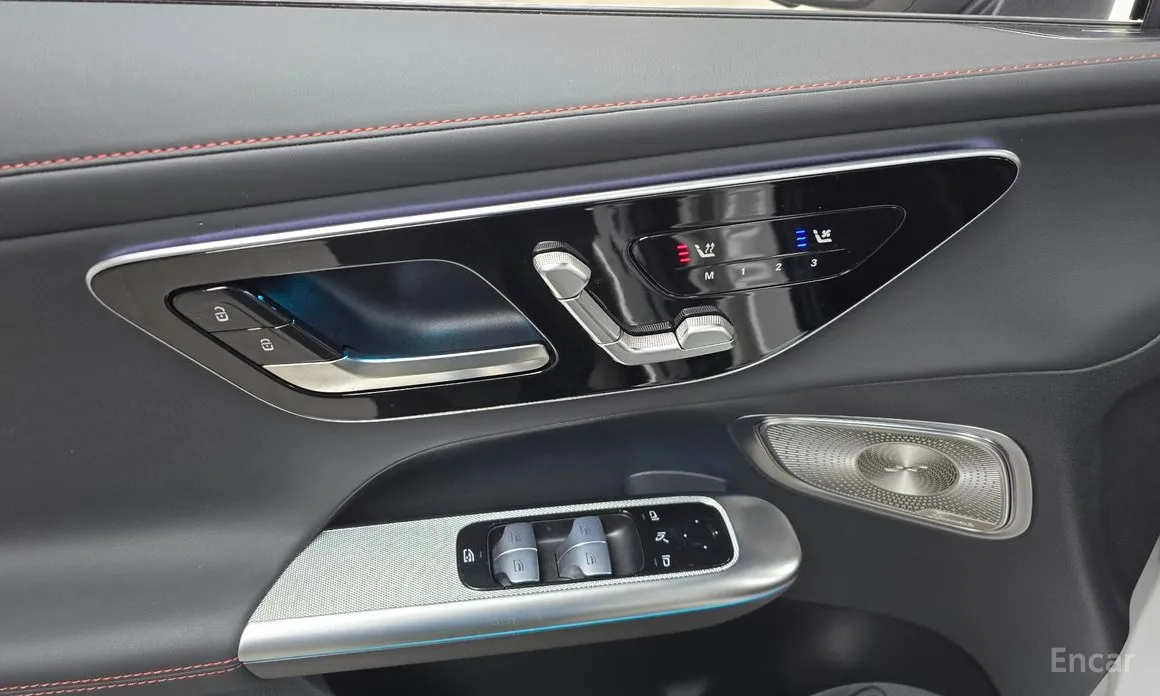 Фото 18 - Mercedes-Benz GLC-Class