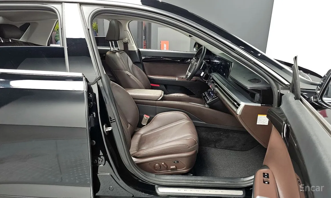 Фото 11 - Hyundai Grandeur