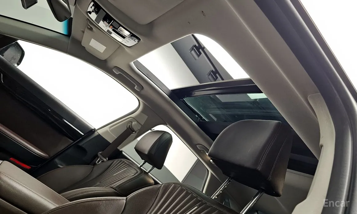 Фото 19 - Hyundai Grandeur