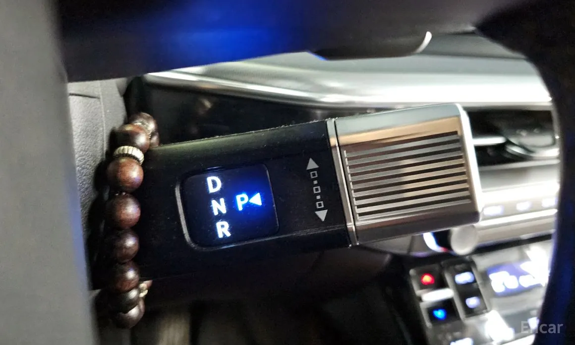 Фото 9 - Hyundai Grandeur