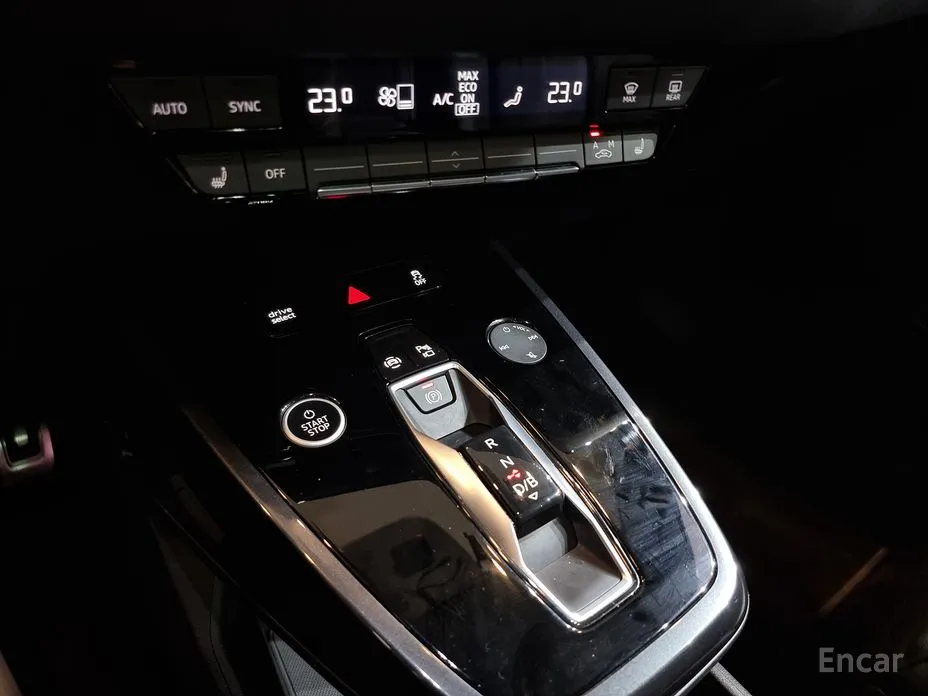 Фото 9 - Audi Q4 e-tron