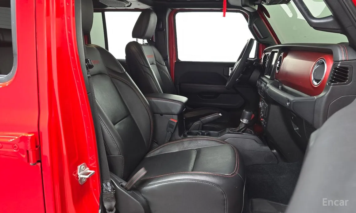 Фото 10 - Jeep Gladiator