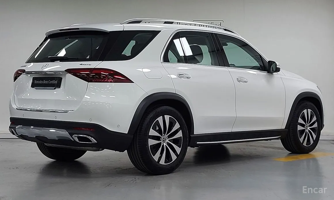 Фото 2 - Mercedes-Benz GLE-Class