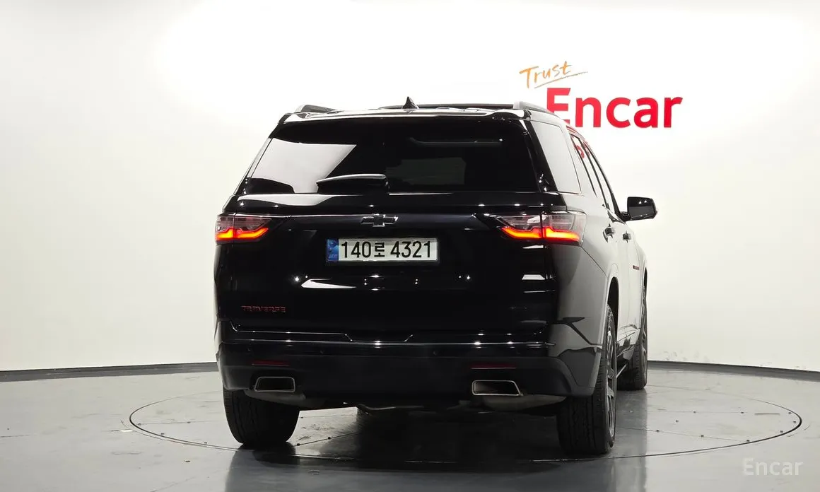 Фото 4 - Chevrolet Traverse