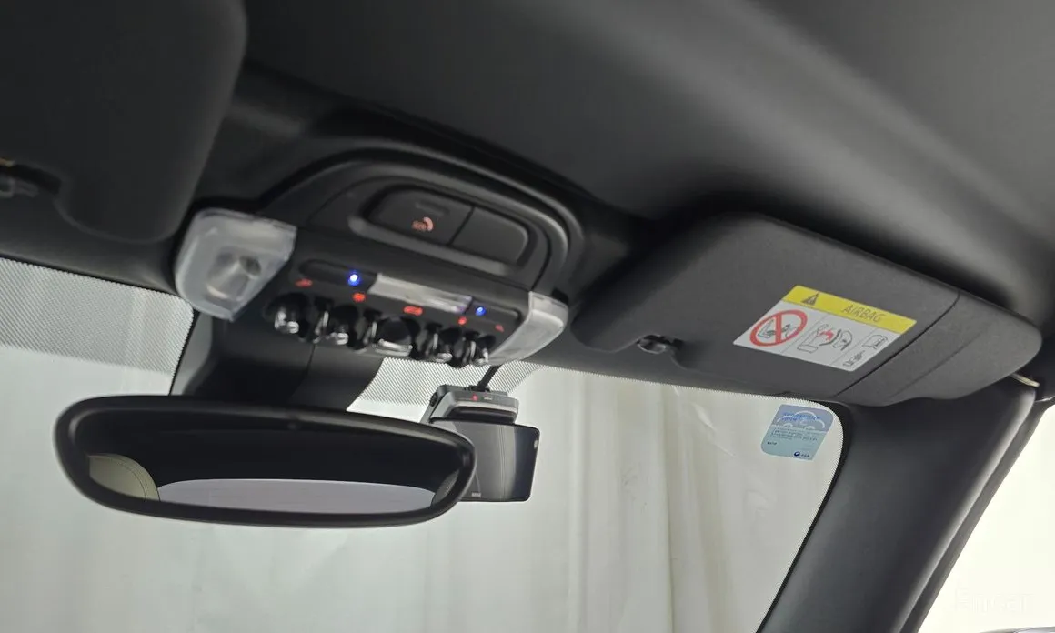 Фото 17 - Mini Cooper Convertible