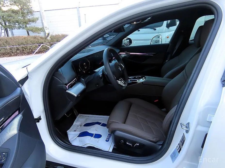 Фото 5 - BMW 5 Series