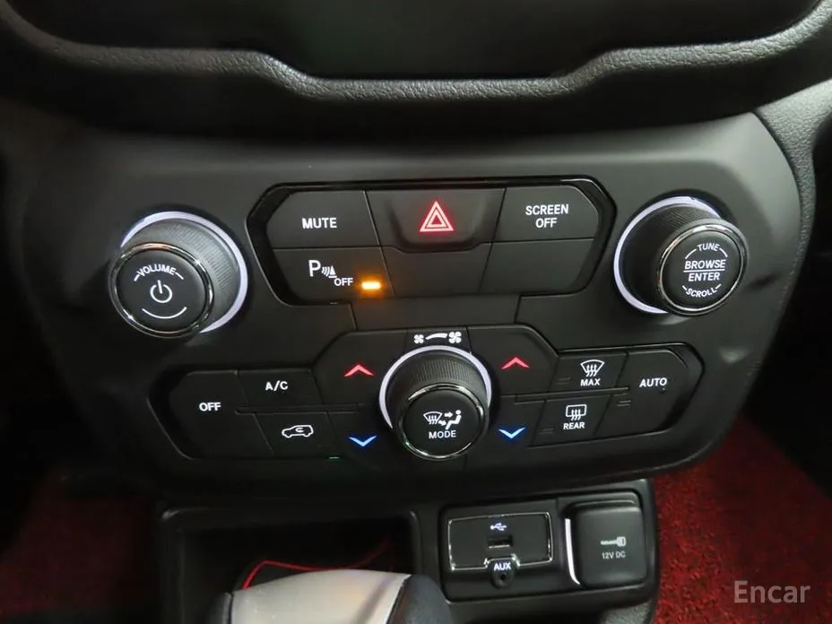 Фото 12 - Jeep Renegade