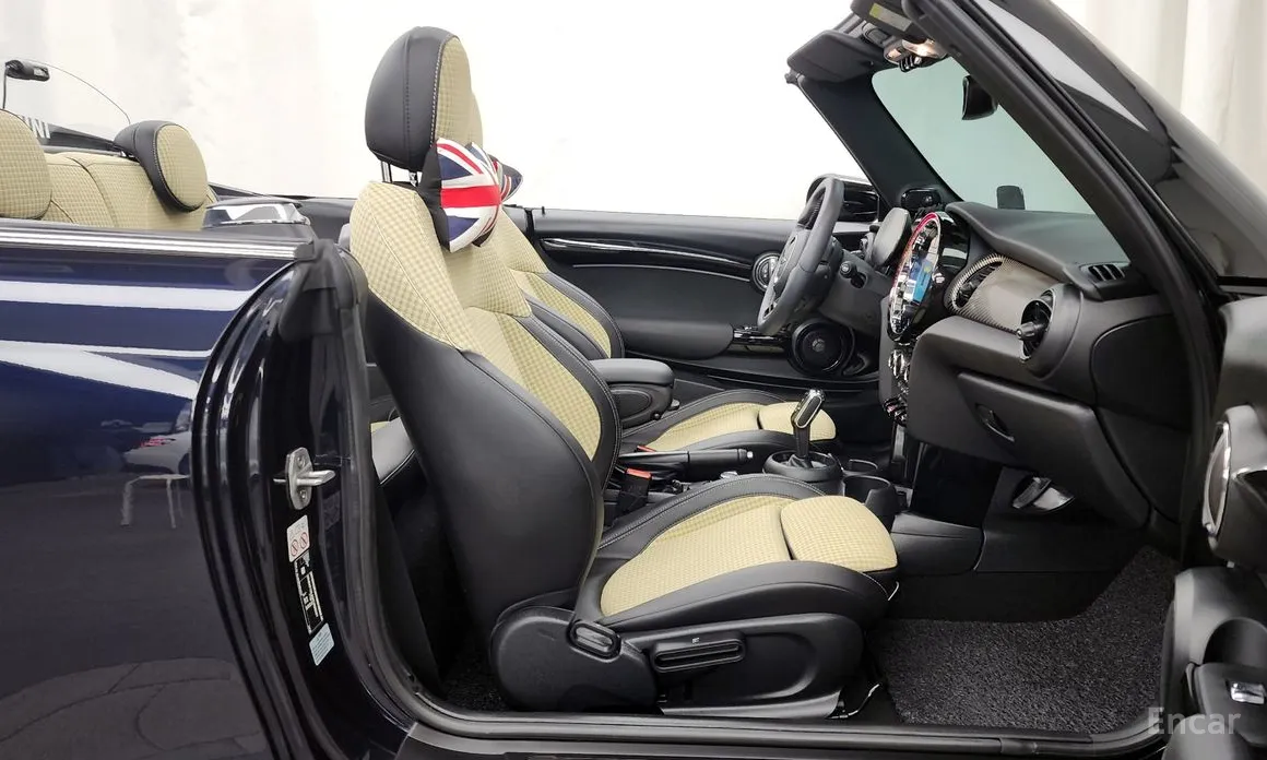 Фото 11 - Mini Cooper Convertible