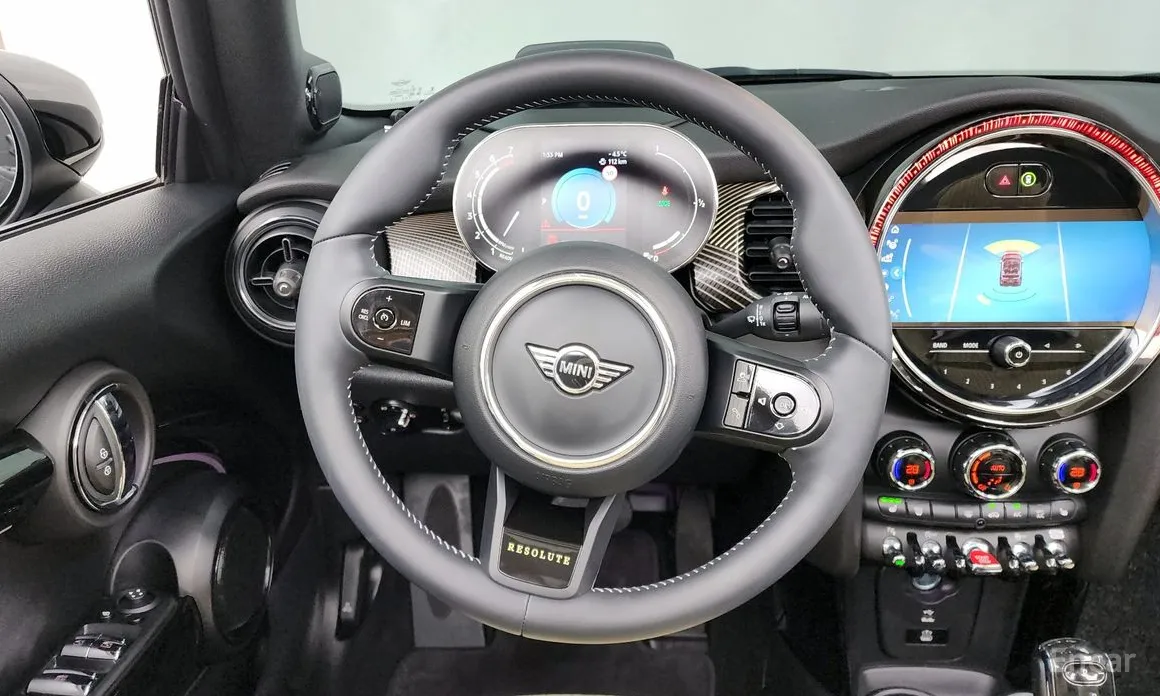 Фото 13 - Mini Cooper Convertible