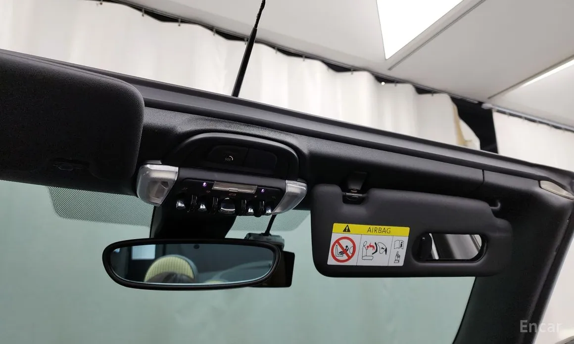 Фото 18 - Mini Cooper Convertible