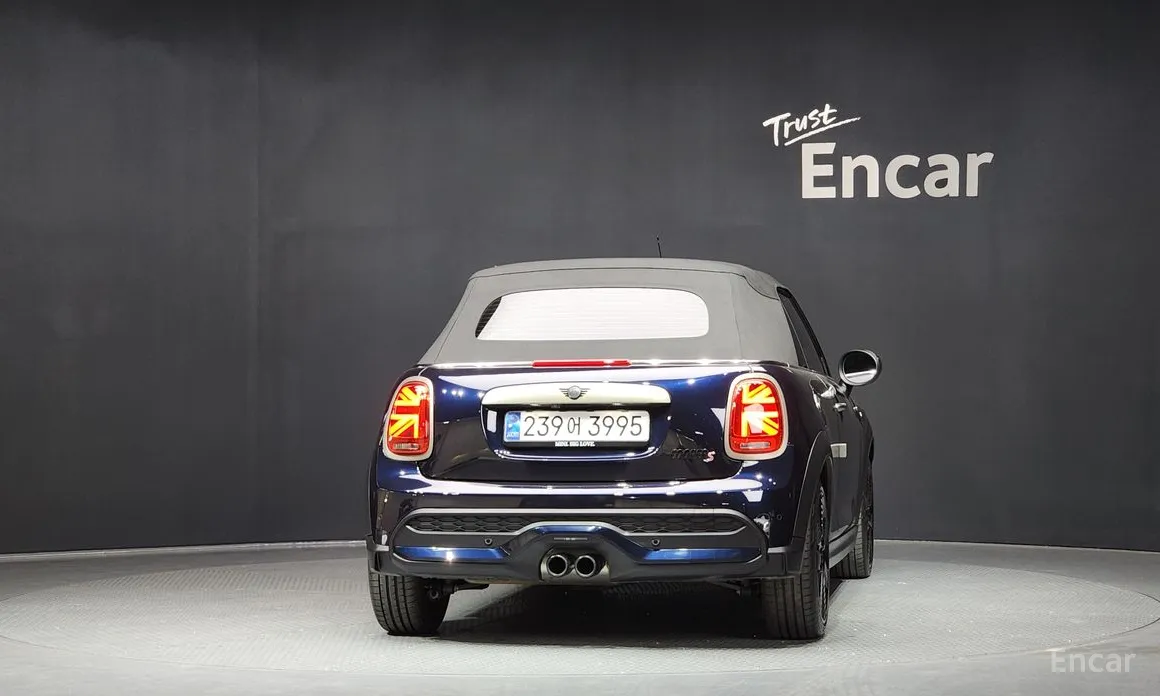 Фото 4 - Mini Cooper Convertible