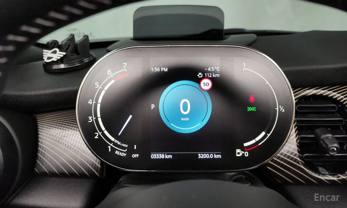 Фото 8 - Mini Cooper Convertible