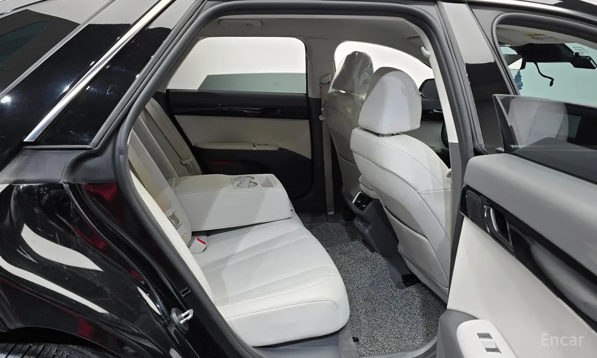 Фото 12 - Hyundai Grandeur