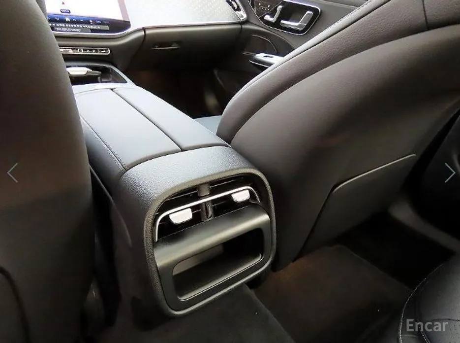 Фото 15 - Mercedes-Benz E-Class