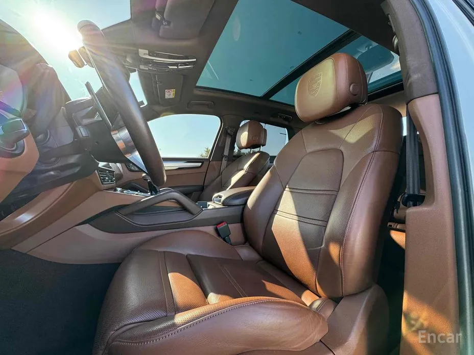 Фото 14 - Porsche Cayenne