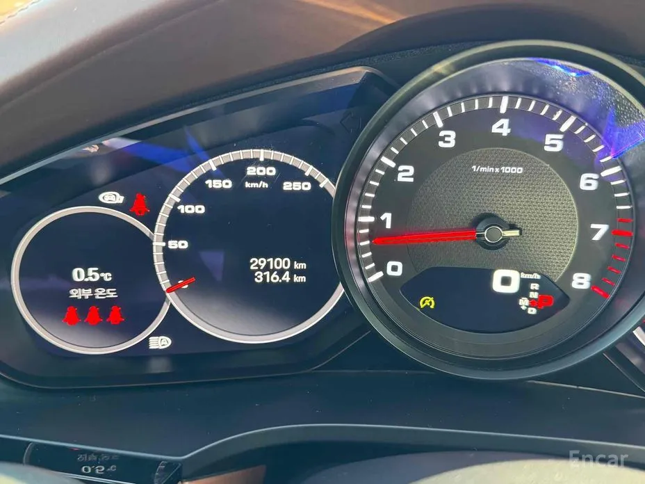 Фото 8 - Porsche Cayenne