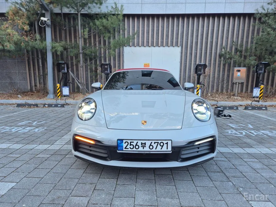 Фото 2 - Porsche 911