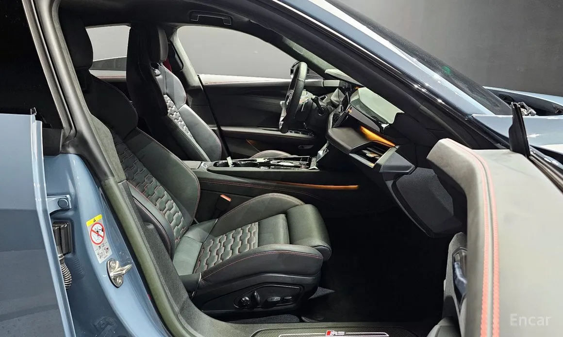 Фото 10 - Audi RS e-tron GT