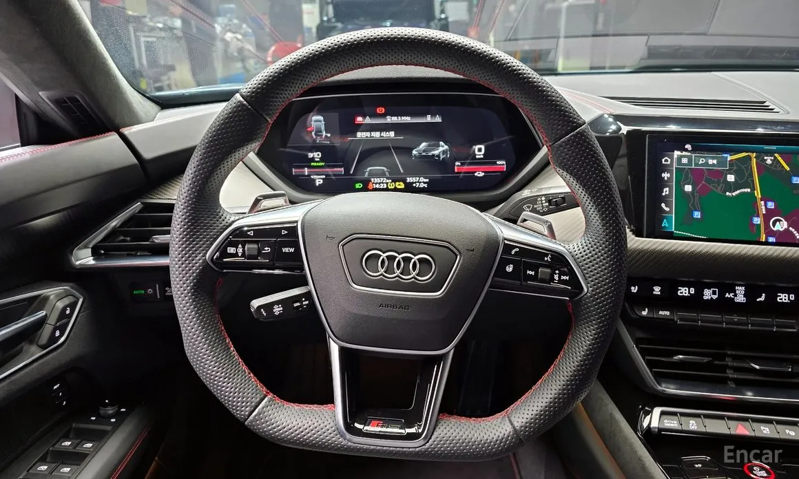 Фото 14 - Audi RS e-tron GT