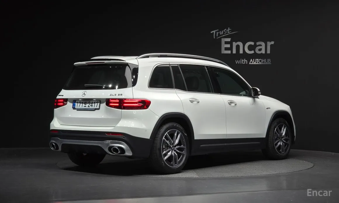 Фото 2 - Mercedes-Benz GLB-Class