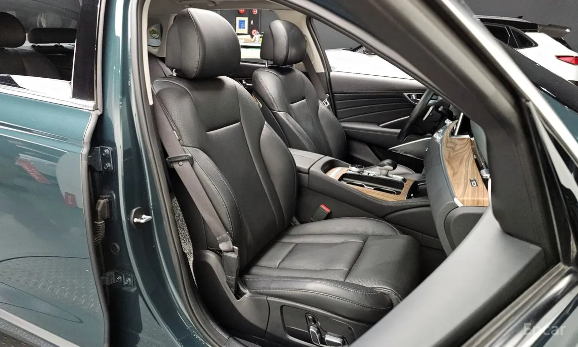 Фото 10 - Kia K9