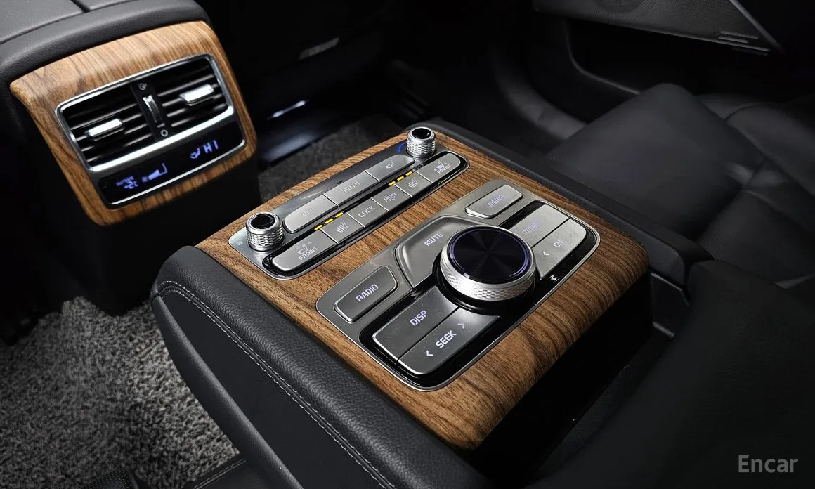 Фото 19 - Kia K9