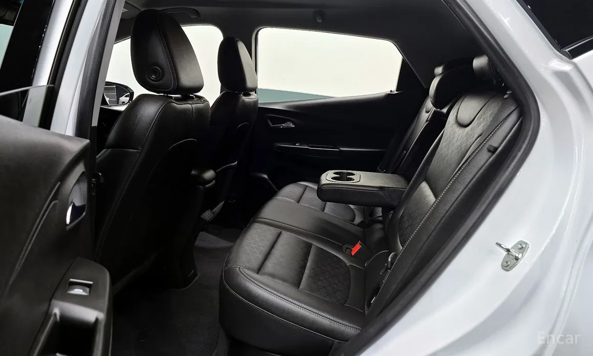 Фото 12 - Chevrolet Bolt EV