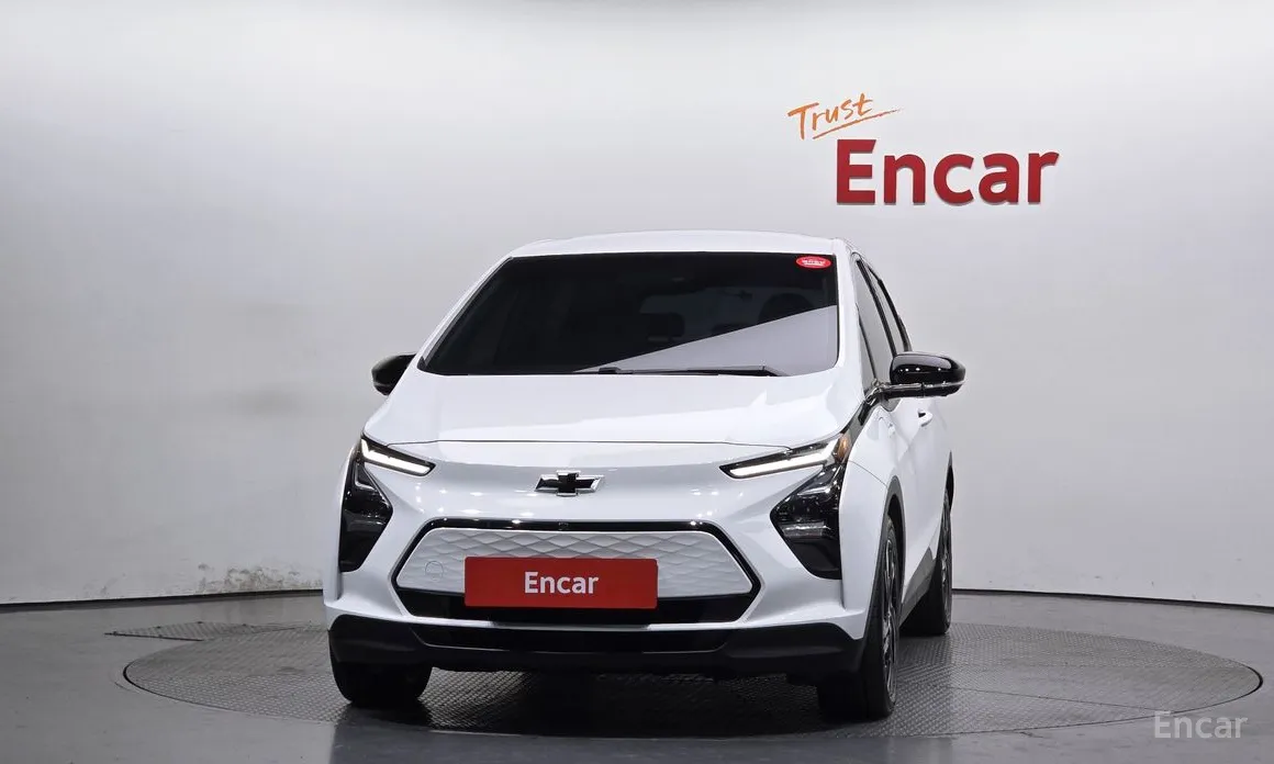 Фото 3 - Chevrolet Bolt EV