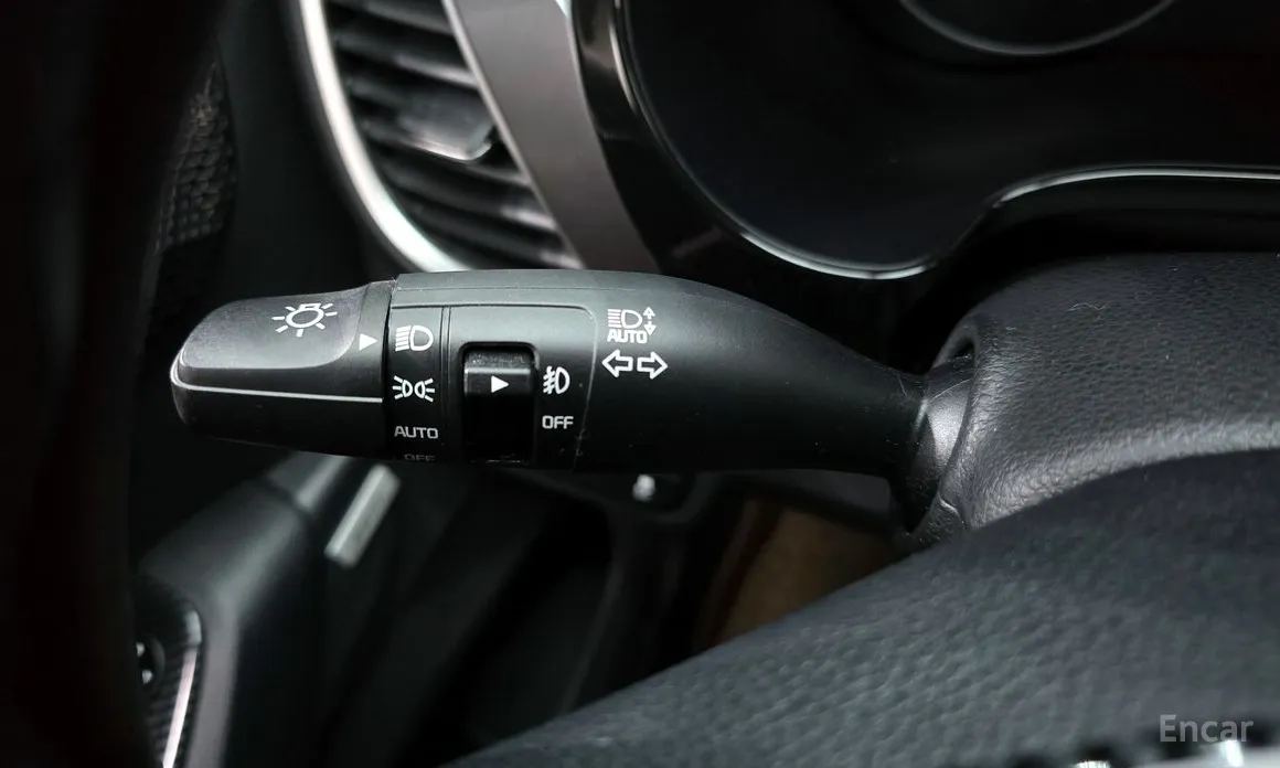 Фото 19 - Kia Seltos