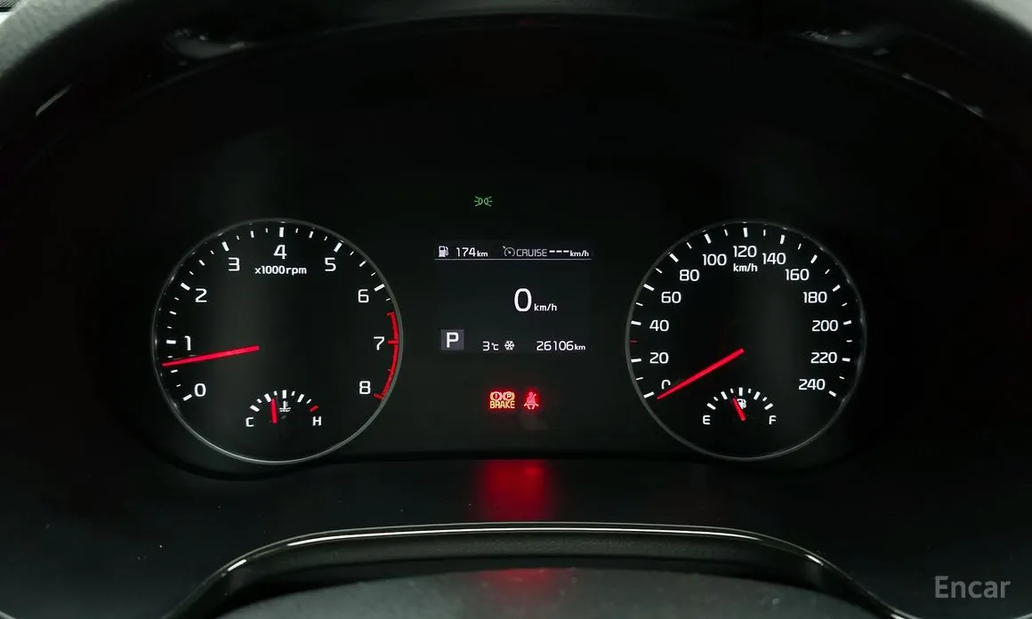 Фото 8 - Kia Seltos