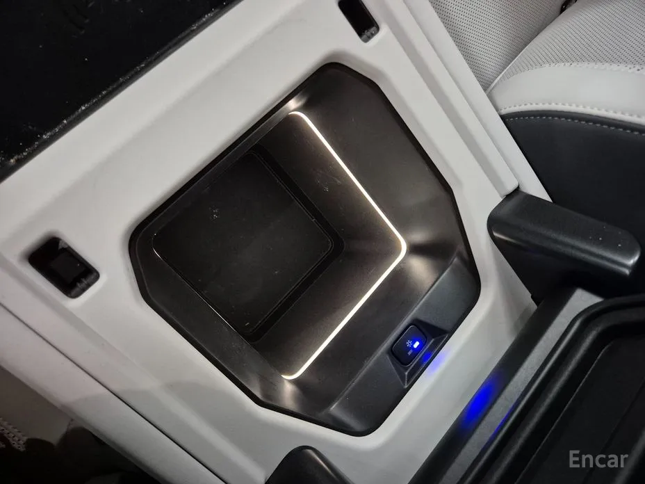 Фото 15 - Land Rover Defender