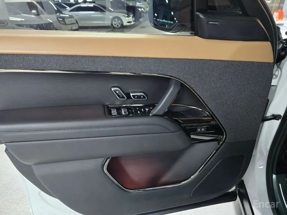 Фото 12 - Land Rover Range Rover Sport