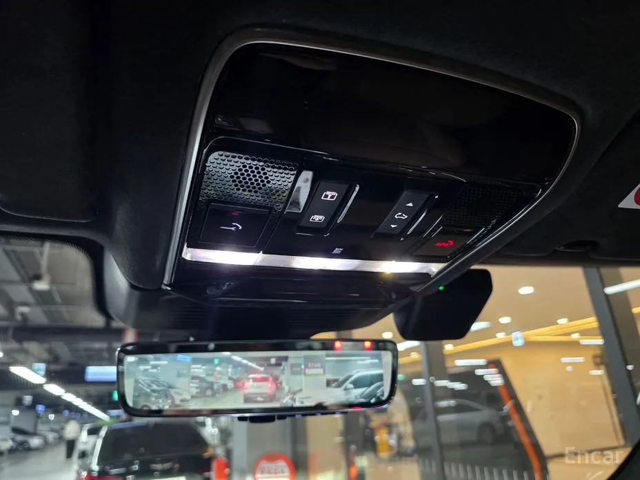 Фото 18 - Land Rover Range Rover Sport