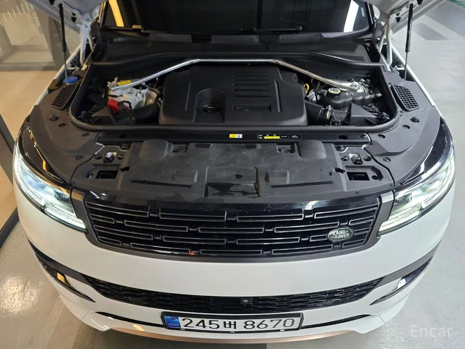 Фото 19 - Land Rover Range Rover Sport