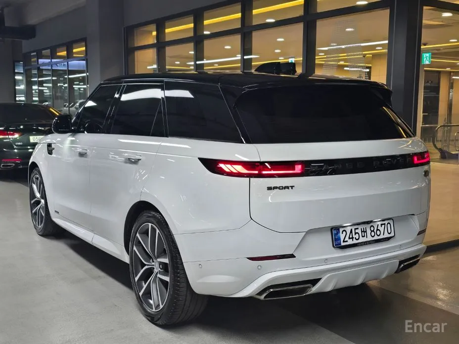 Фото 4 - Land Rover Range Rover Sport