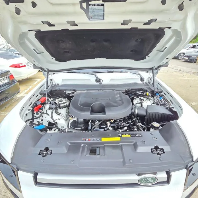 Фото 6 - Land Rover Defender